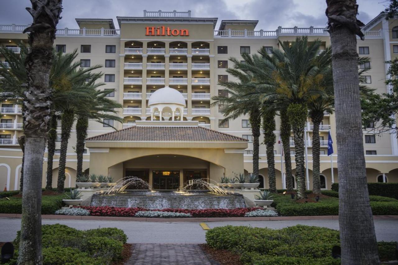 Hilton St. Petersburg Carillon Park Hotel Exterior photo